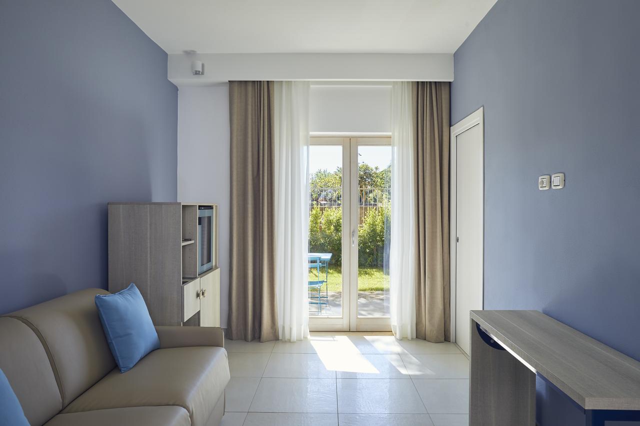 Tui Blue Tropea Hotell Santa Domenica  Rum bild